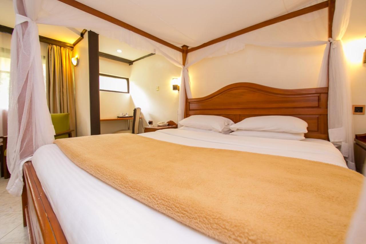 Green Hills Hotel Nyeri Extérieur photo