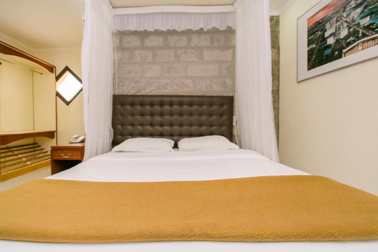 Green Hills Hotel Nyeri Extérieur photo