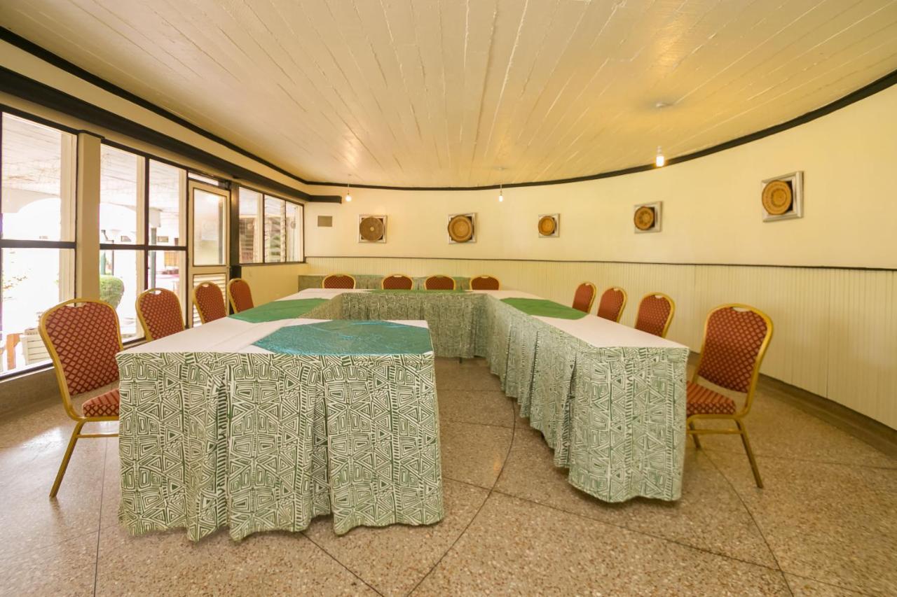 Green Hills Hotel Nyeri Extérieur photo