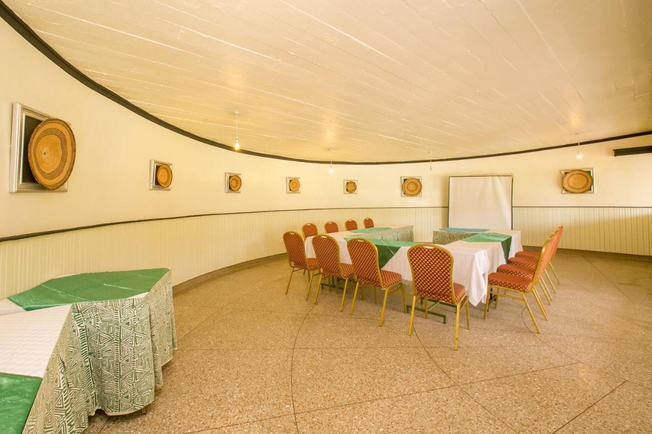 Green Hills Hotel Nyeri Extérieur photo